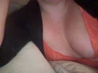 I am a sensual and irresistible woman who likes to dress in sexy lingerie. I