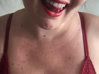 Hi guys I am a french girl with a pretty good english.Come and have a chat.