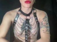 Hey x.. just a bisexual woman who loves traveling, arts, nature and especially animals… i read i rave and i travel a lot and i hope i’ll meet people who are curious and open minded so we can enjoy together some interesting time x