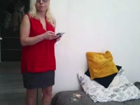 I am a cute curvy Lady who likes to have adventures and nice time. I like books especially criminals and thrillers, and i like to play squash in my freetime.