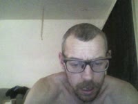 hallo lieve man, hou van naakt zitten en met mij zelf spelen en ik kijk ook heel graag naar voetbal en wielrennen , hou van dames soms ook dominant zijn of ook soms eens slaaf of sletje zijn vind ik ook leuk laat me weten en is bespreekbaar met hou van eerlijke personen wees lief en eerlijk ik draag ook graag dames kledij wil graag sletje zijn of slaaf zijn