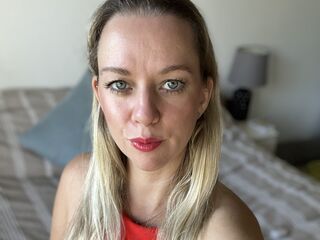 chatroom sex AmindaRobin
