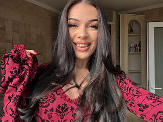 hot cam whore AriaVex