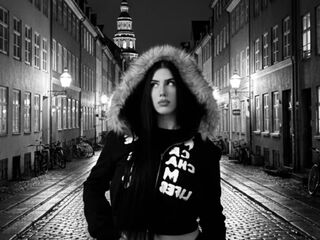 camgirl chat room HazelHayese