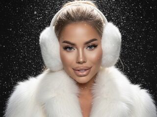 naked girl with webcam masturbating JessieBreen