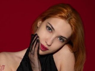 fingering girl ShoshanaDesilva