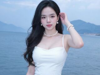 camgirl playing with dildo SuYi