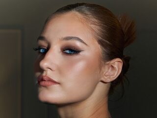 adult chatroom VerniaGrenon