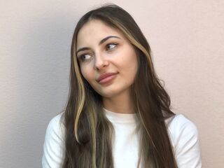 naughty camgirl fingering pussy ZanaBaerman