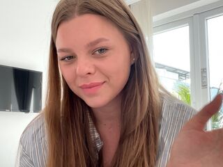 naughty camwhore TeneshaQuinerly