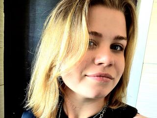 fingering webcamgirl picture Alexacore