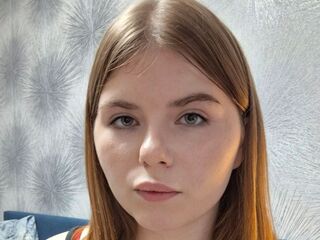 webcamgirl sexchat AliaFerrarini