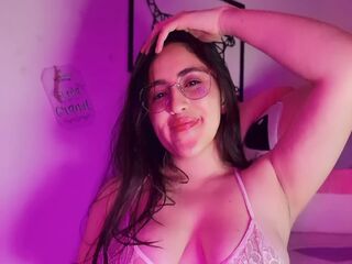 extreme webcam AmyVele