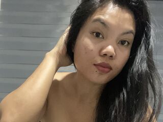 free nude live show AranyaMax