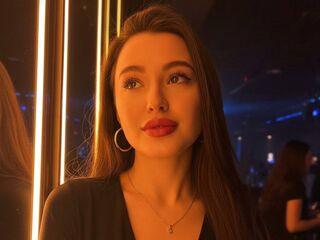 bedroom live webcam AriannaEmziah