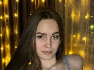 kinky webcam video BernardineCaiafa