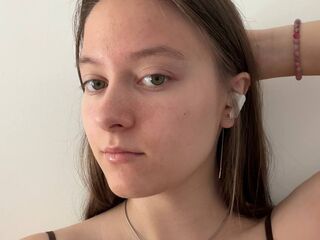 camgirl porn webcam BerthaPinkos