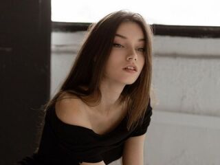 webcamgirl chatroom BettyannHeld