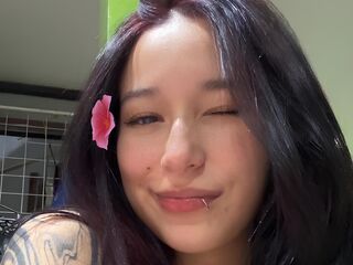 camgirl webcam pic CamiLewit