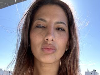 naked cam CarisimaVictoria