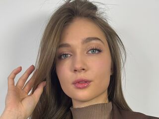 masturbating webcam girl CarlenaBoulay