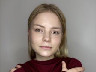 hot camhooker CarolynPratt