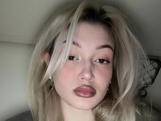 girl cam nude CaseyHemmerling