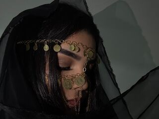 naked webcam girl photo ChloeRouz