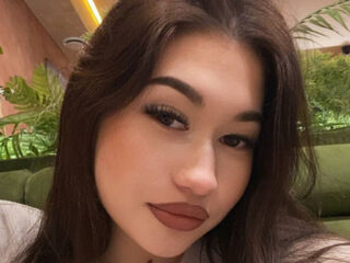 naked camgirl CiaraAncar