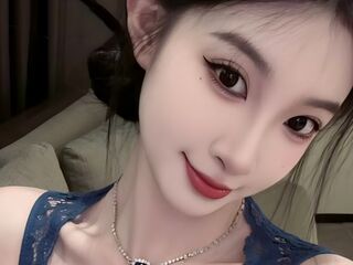 naked girl with webcam masturbating with vibrator ClaraElla