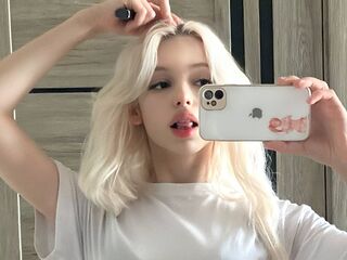 nude webcam girl photo CourtneyAdamo