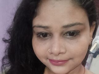 sexwebcam CurvySoniya