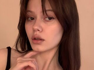 webcam babe chat room DeniseBonnel