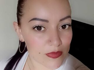 hot cam slut DinaCarls