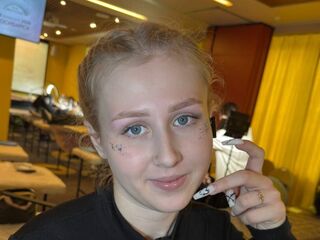 jasmin live cam EmelinaKrider