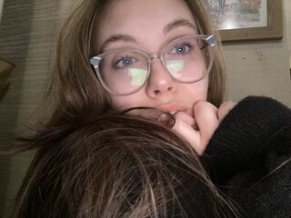 sex webcam EmilyLoven