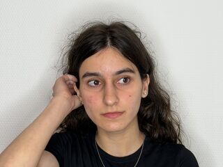 free web cam chat FondaYarbro