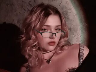 Kinky webcam girl GlynisLathon