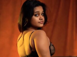 hot strip tease cam ImmiGreen