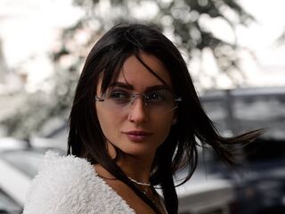 camgirl masturbating with dildo JaneMabbie