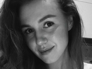 free web cam chat JanieceZarco