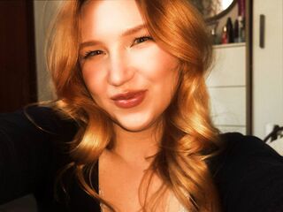 cam girl sexchat JenetteFolson