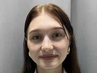 fingering cam whore JessiMills