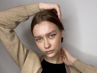 hardcore cam JonnieHillen