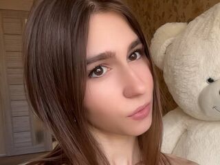 live cam girl photo KarieChuong