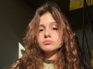 live webcam performer KarlenePaiva