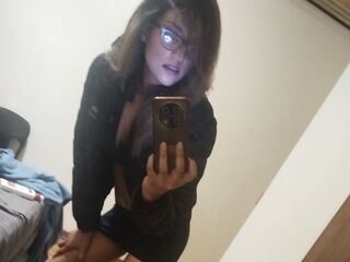 sexshow KarmicQzar