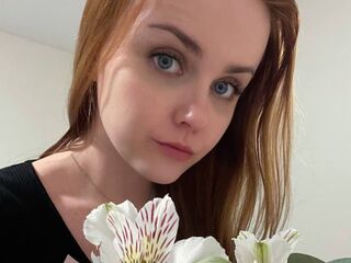 cam girl fingering KendalOrsen