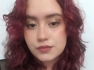 webcam striptease KithyBonnie
