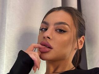 hot live cam KristyDol